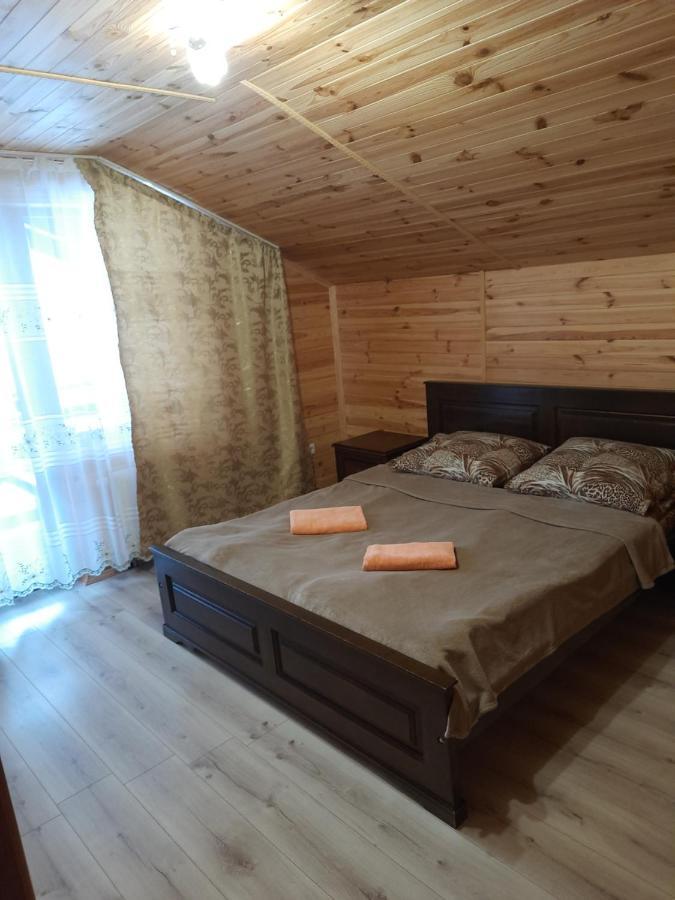Guest House Stari Druzy Slavske Ngoại thất bức ảnh