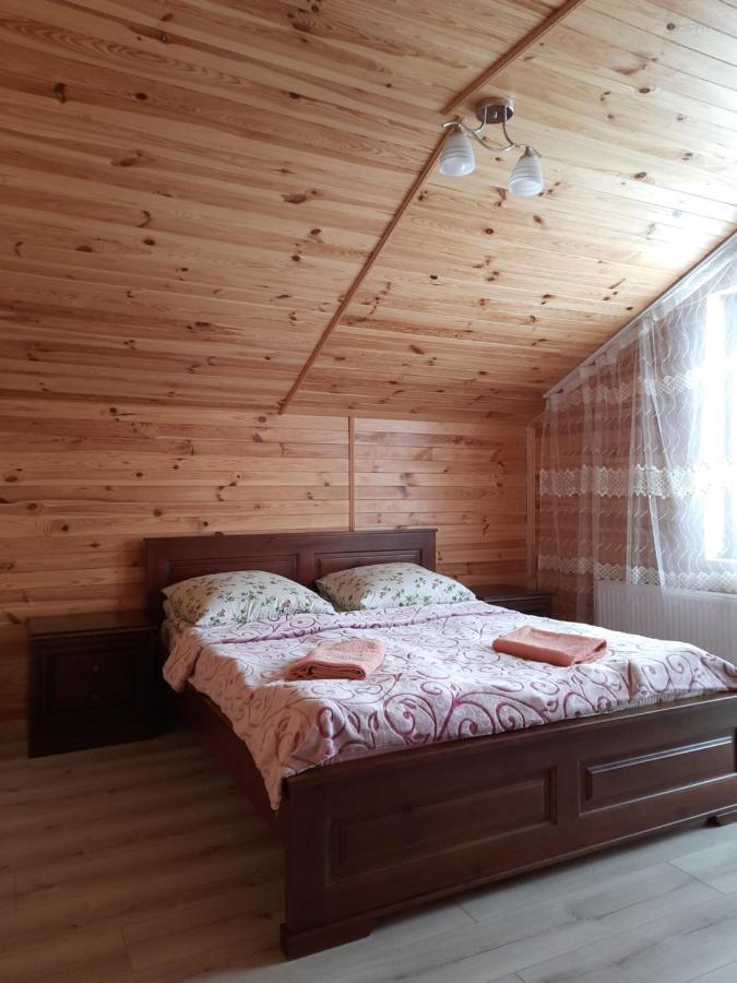 Guest House Stari Druzy Slavske Ngoại thất bức ảnh