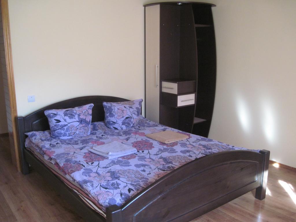 Guest House Stari Druzy Slavske Phòng bức ảnh