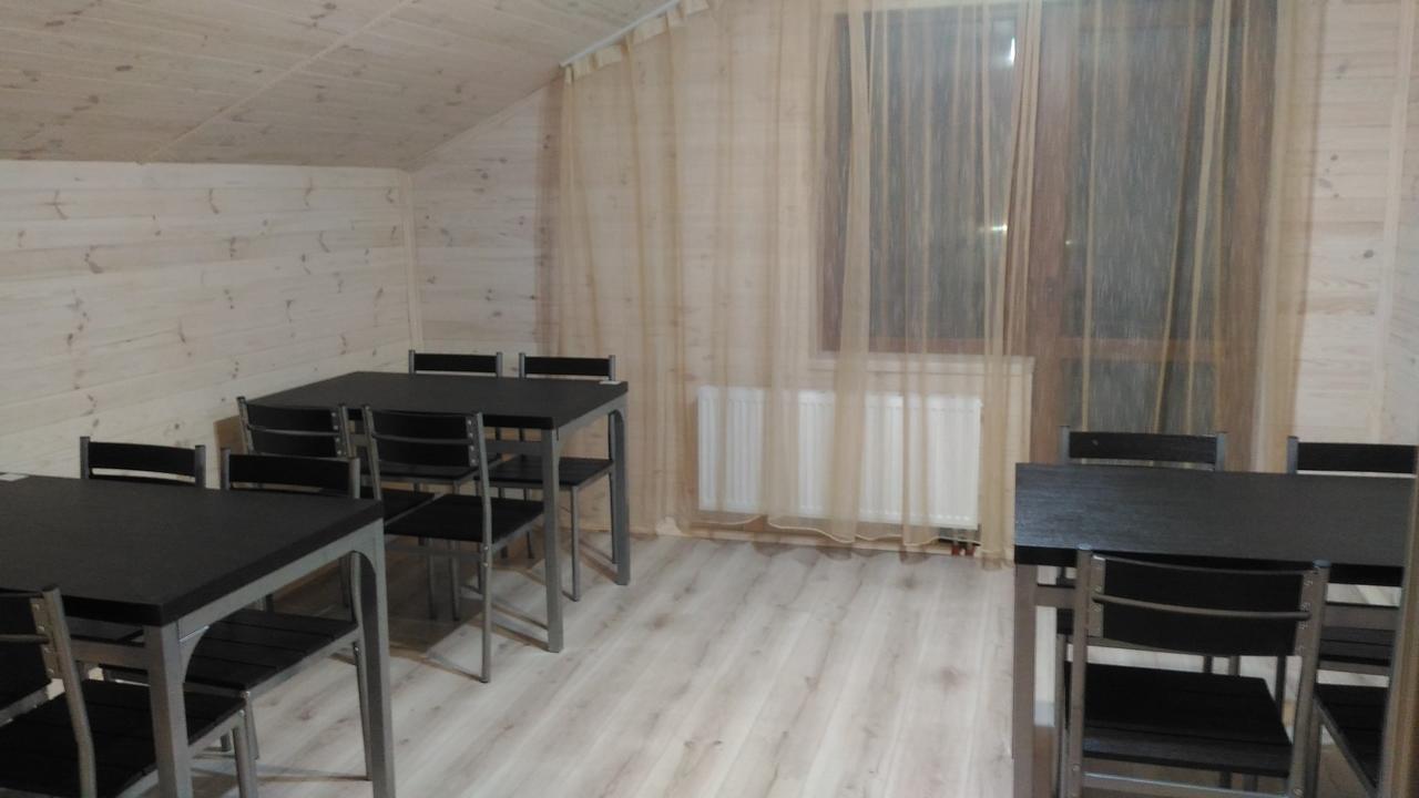 Guest House Stari Druzy Slavske Ngoại thất bức ảnh